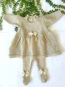 Vestido para bebê e Meia calça saída maternidade